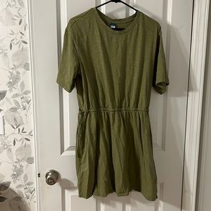 Old Navy t-shirt dress